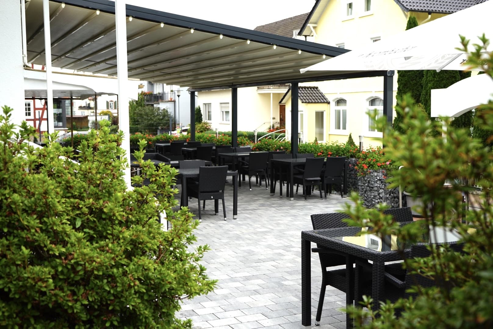 Terrasse des Restaurants Lorösch